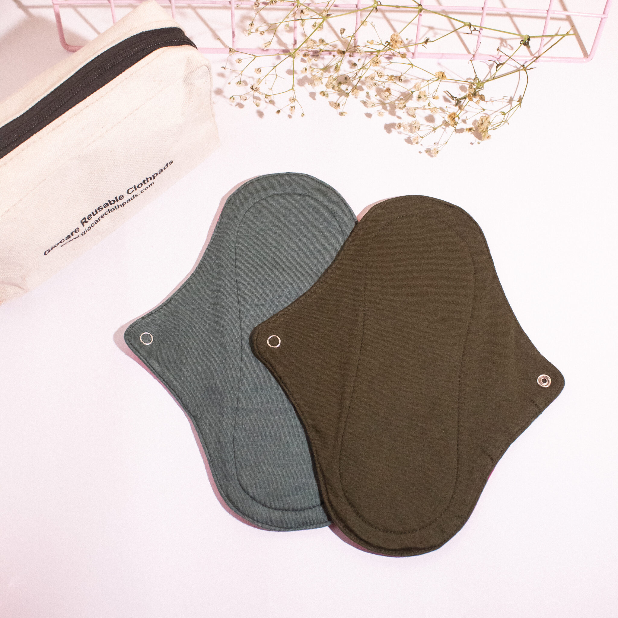 Pantyliner for spotting / very light flow Pack of 2 Giocare